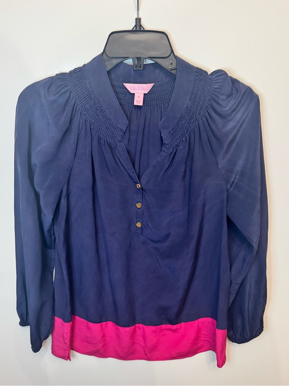 Lilly Pulitzer 100% Silk Smocked Puff Sleeve Blouse Navy Pink XS